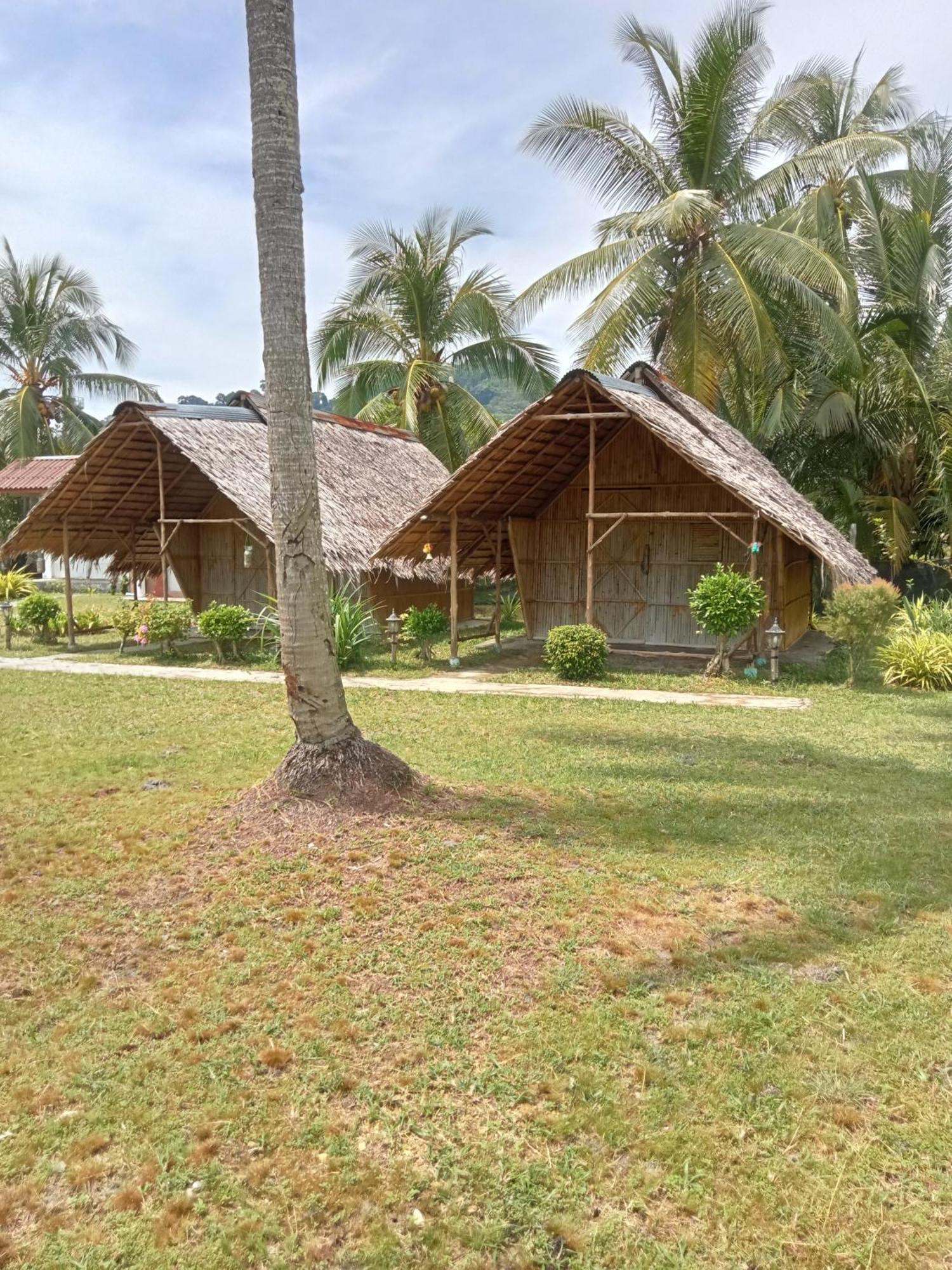 Koh Mook Oyoy Reggaebar Bungalow Ko Mook Exterior foto